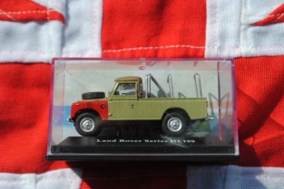Oxford 711XND3 Land Rover Serie III 109 PICK UP with racks 